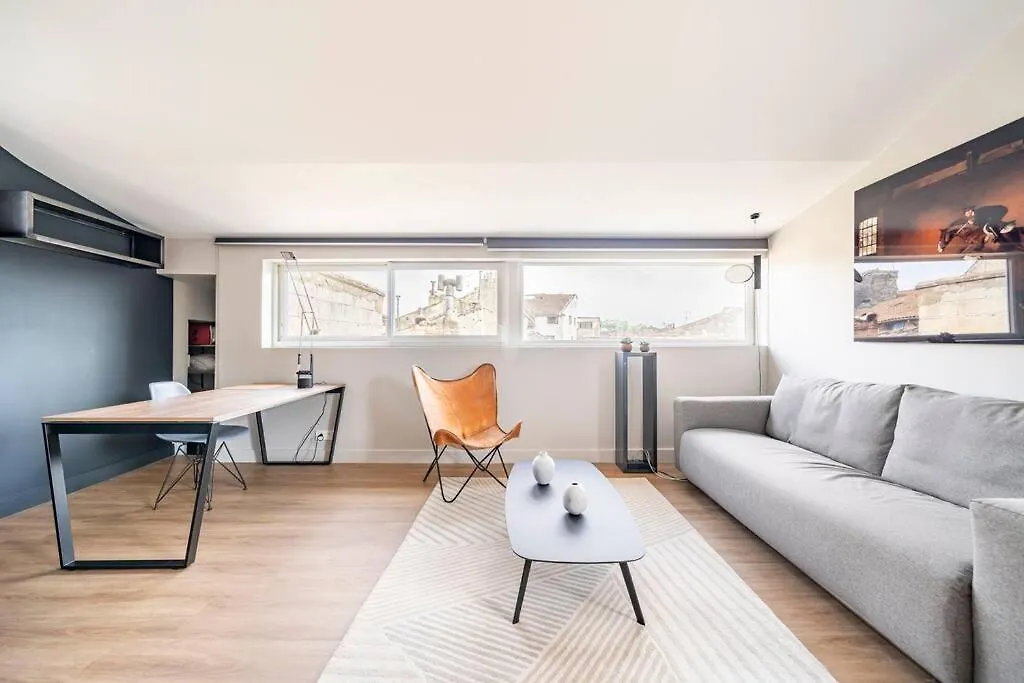 Superbe Appartement Intramuros Avignon 0*,  France