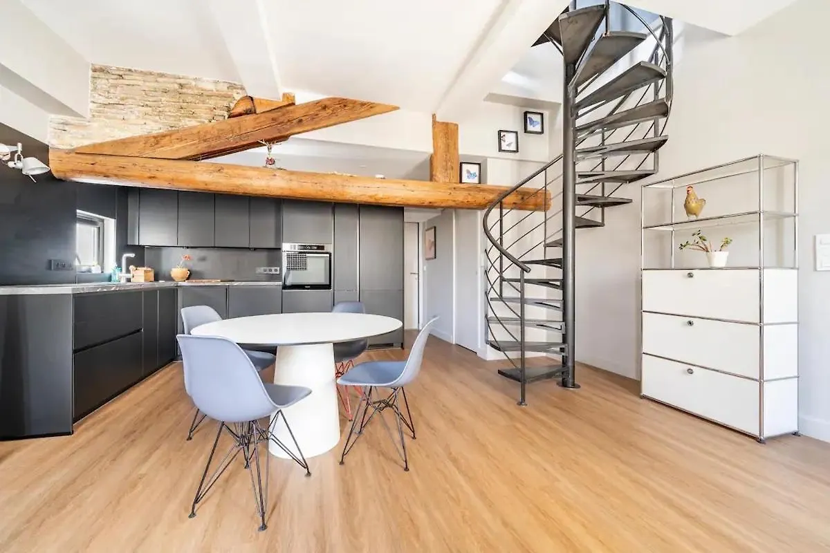 Superbe Appartement Intramuros Avignon 0*,